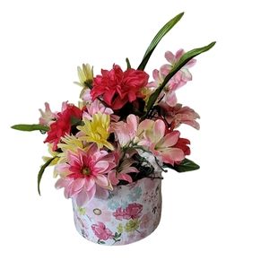 Spring floral arrangement Shades of pink and yellow.